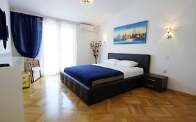 Apartments Mikovic